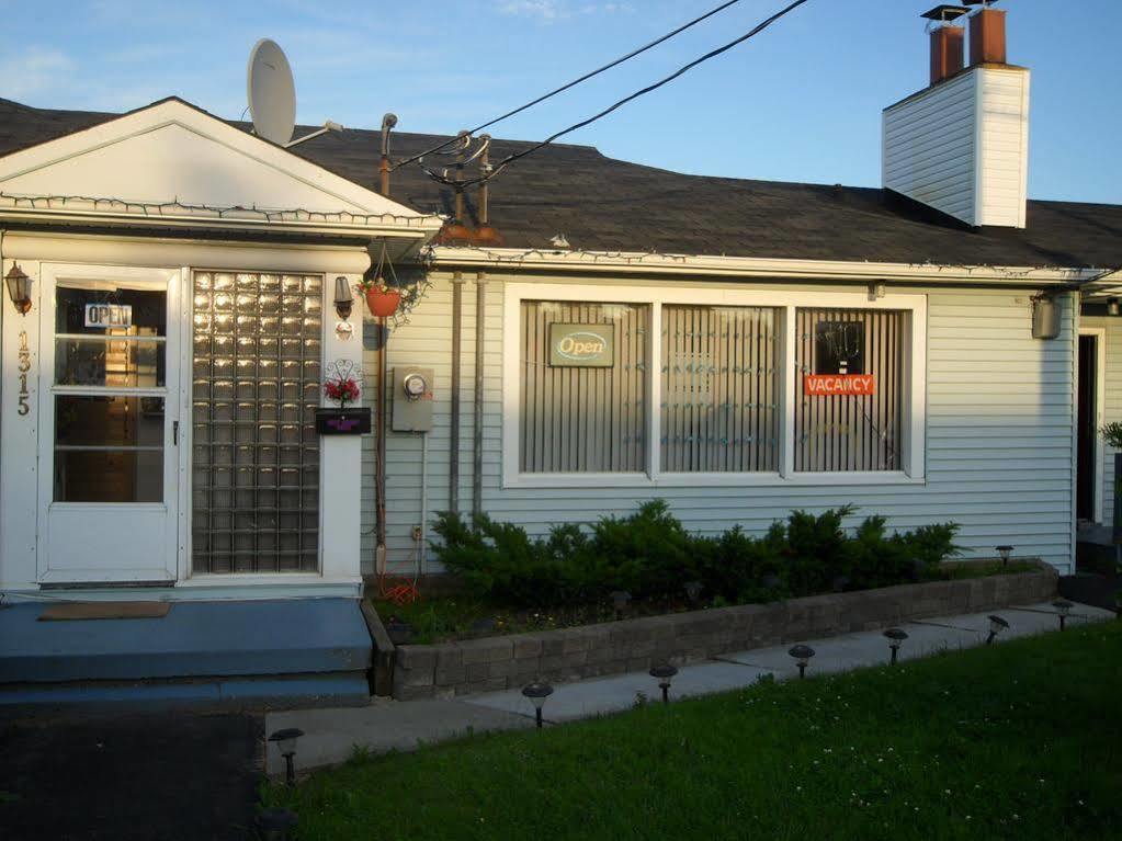 Hillcrest Motel Saint John Exterior photo
